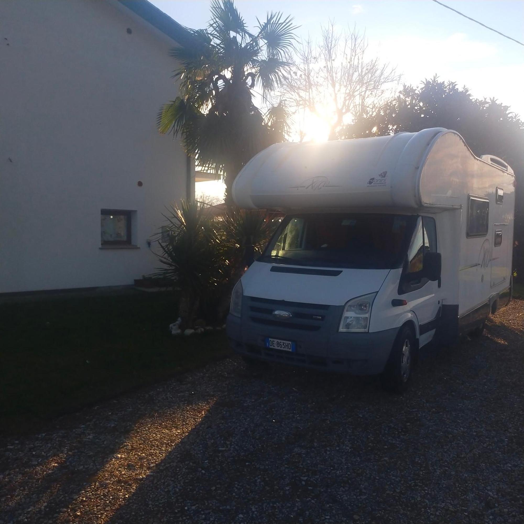 Mimoza Camper Ξενοδοχείο Μπιμπιόνε Εξωτερικό φωτογραφία